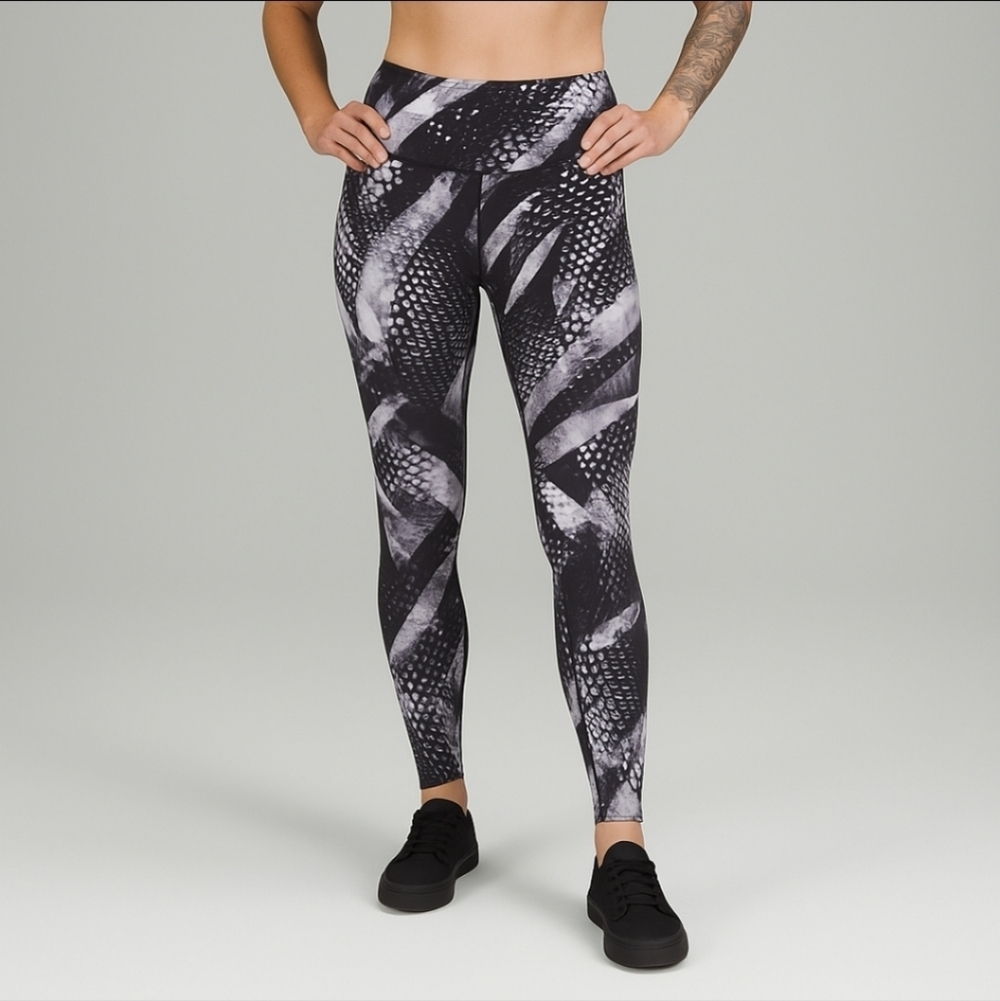 Lululemon Wunder Under Pants sz 6 Static Mist